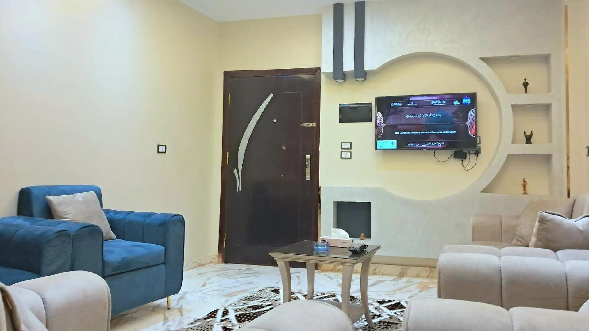 Al-Fayrouz Palace Apartment Λούξορ