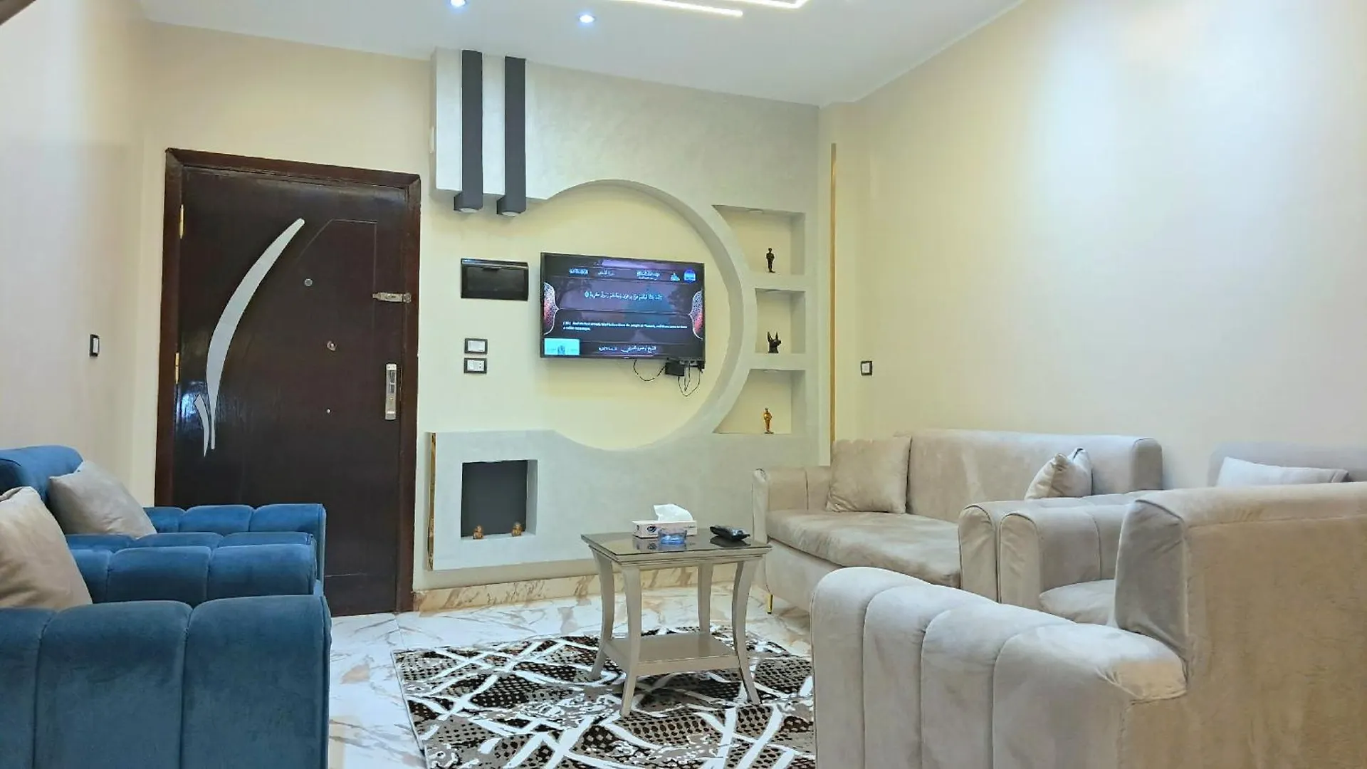 Al-Fayrouz Palace Apartment Λούξορ