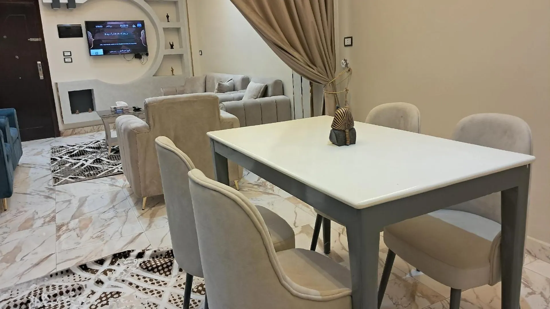 Al-Fayrouz Palace Apartment Luxor Egypt