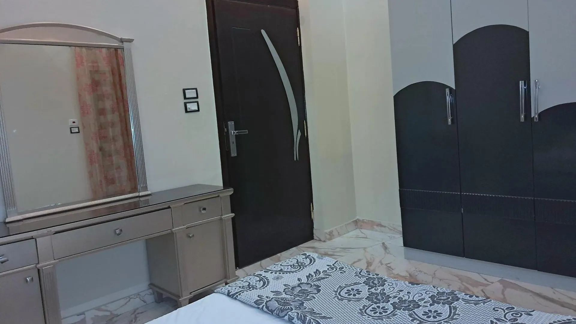 Al-Fayrouz Palace Apartment Luxor